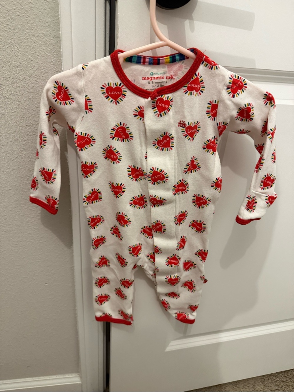Magnetic Me Organic White Footless Romper with Red Heart Print Size 0-3 months.